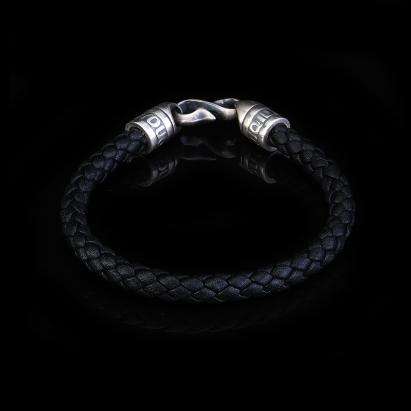 DYQ Simplicity bracelet