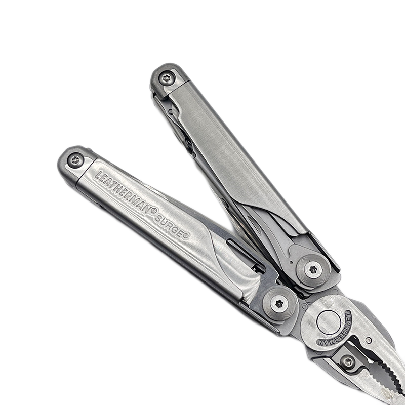 Leatherman Surge 莱泽曼海啸多功能工具钳 银色