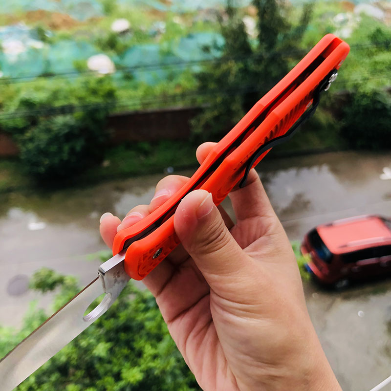 Spyderco C10FPOR VG10刃材 FRN尼龙手柄 690