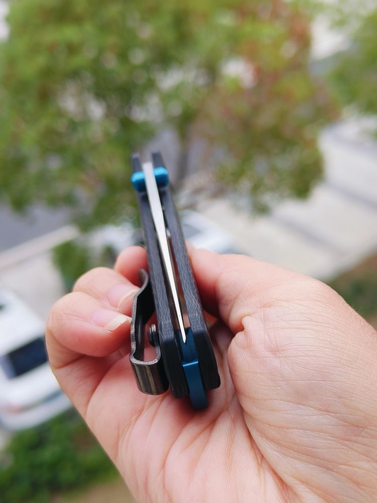 benchmade Mini Bugout 533-3 CPM-S90V钢 碳纤维柄 2250