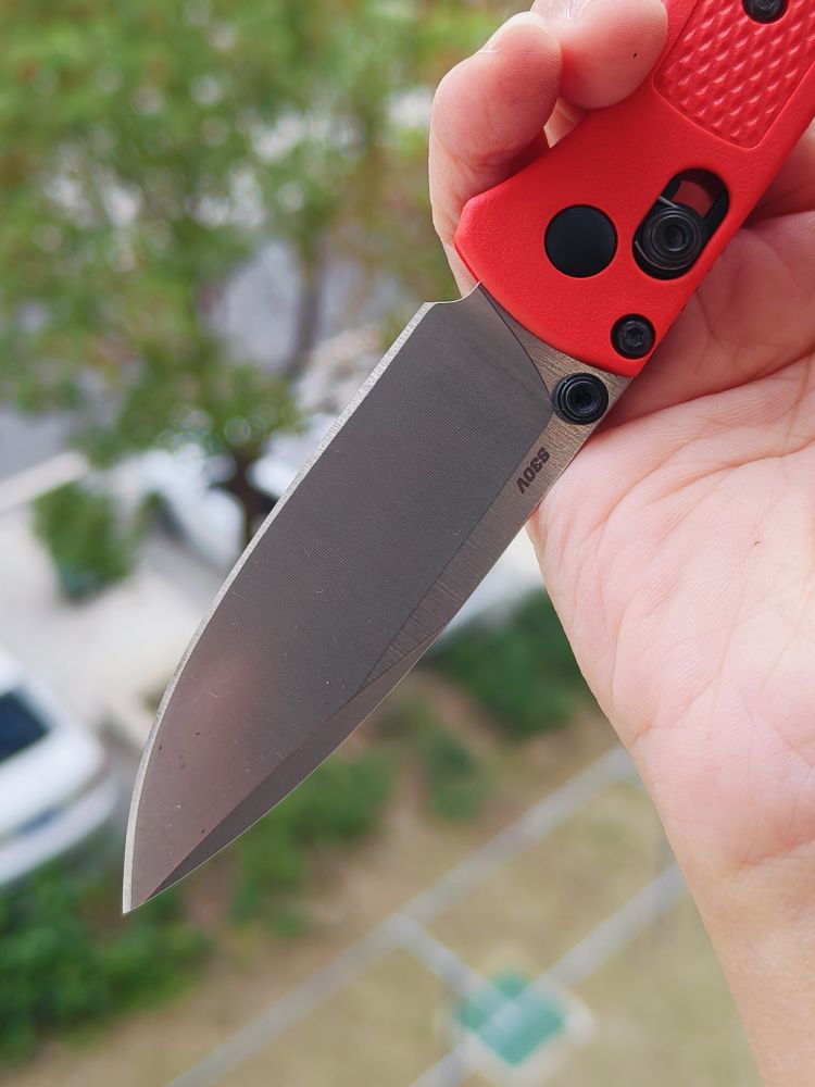benchmade Mini Bugout 533-04 CPM-S30V钢 Grivory柄 1180