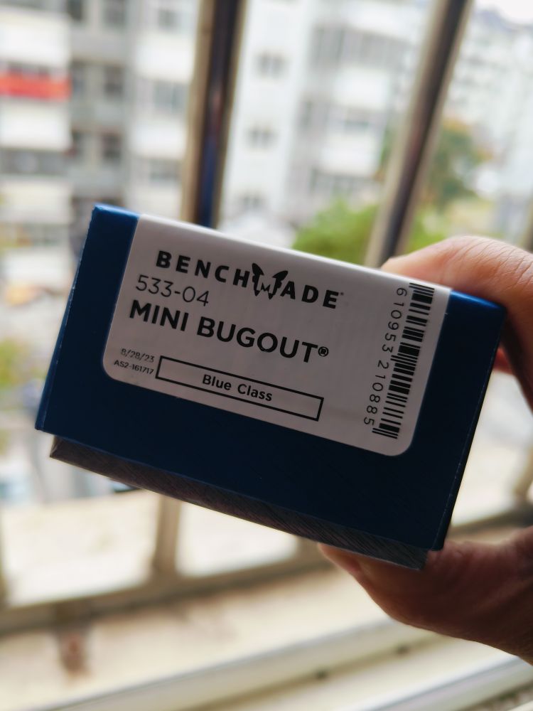 benchmade Mini Bugout 533-04 CPM-S30V钢 Grivory柄 1180