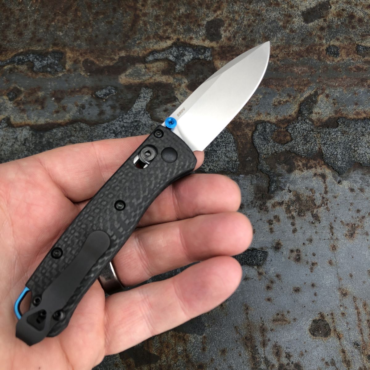 benchmade Mini Bugout 533-3 CPM-S90V钢 碳纤维柄 2250