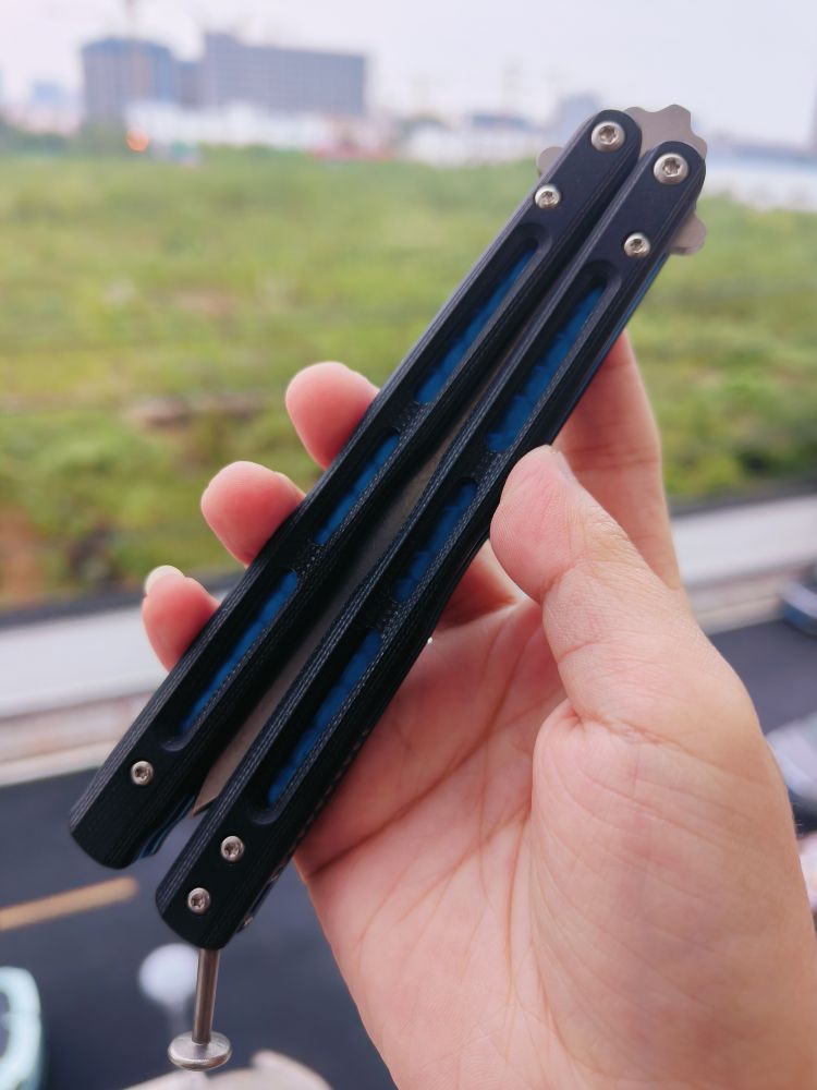 🚫 benchmade 51 D2钢 G10+钛内衬柄 蝴蝶刀 1980