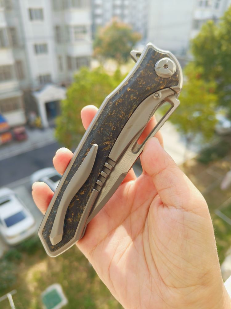 Maxace Knives 琥珀三代 M390钢 钛合金柄镶嵌碳纤维 1680