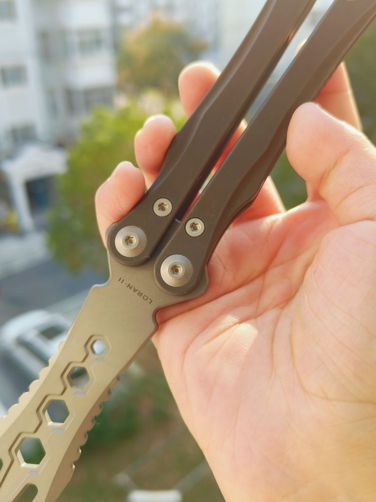 Maxace Knives 罗兰二代 M390刃 钛合金柄 棕色 998