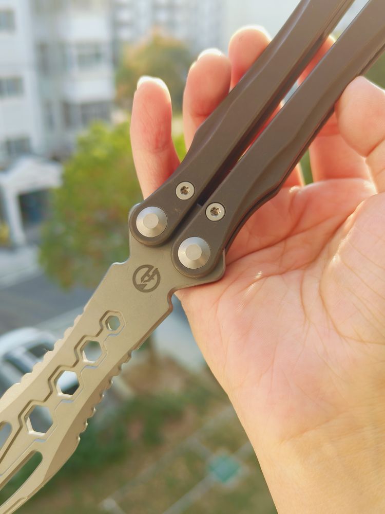 Maxace Knives 罗兰二代 M390刃 钛合金柄 棕色 998