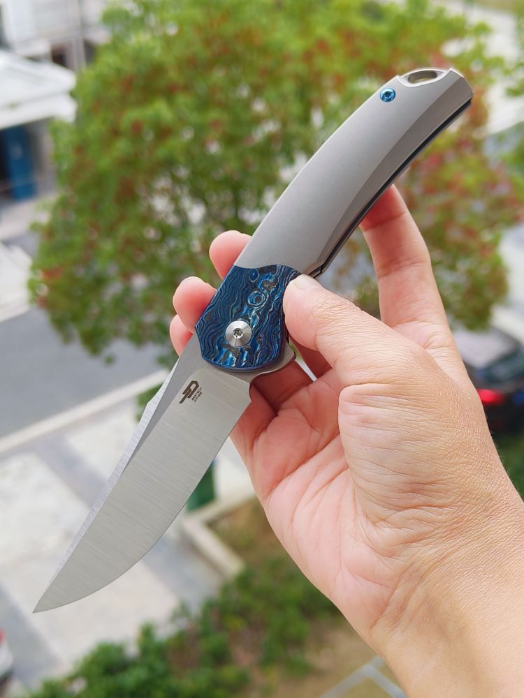 Bestech Knives M390钢 钛合金柄镶嵌锆马 BT2111D