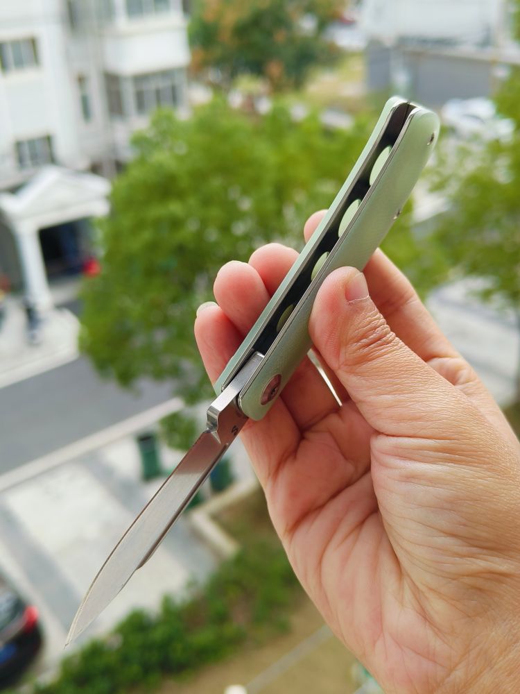 Kansept Knives
