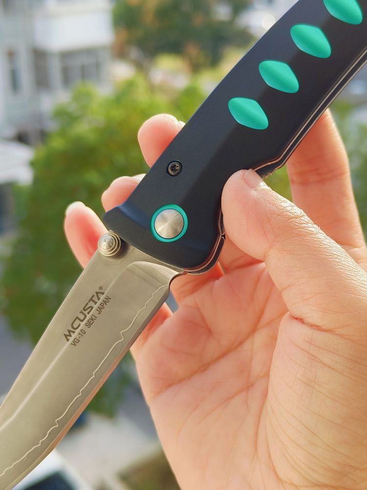 Mcusta Knives 三层VG10夹钢 铝合金柄 MC-0044C 950