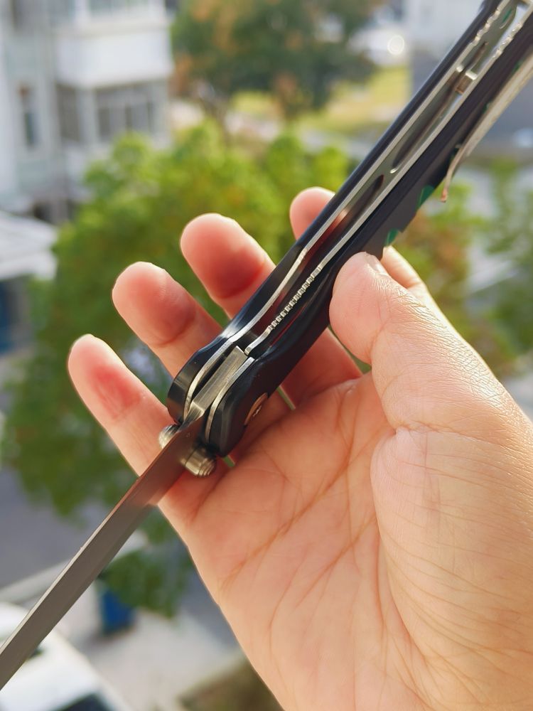 Mcusta Knives 三层VG10夹钢 铝合金柄 MC-0044C 950