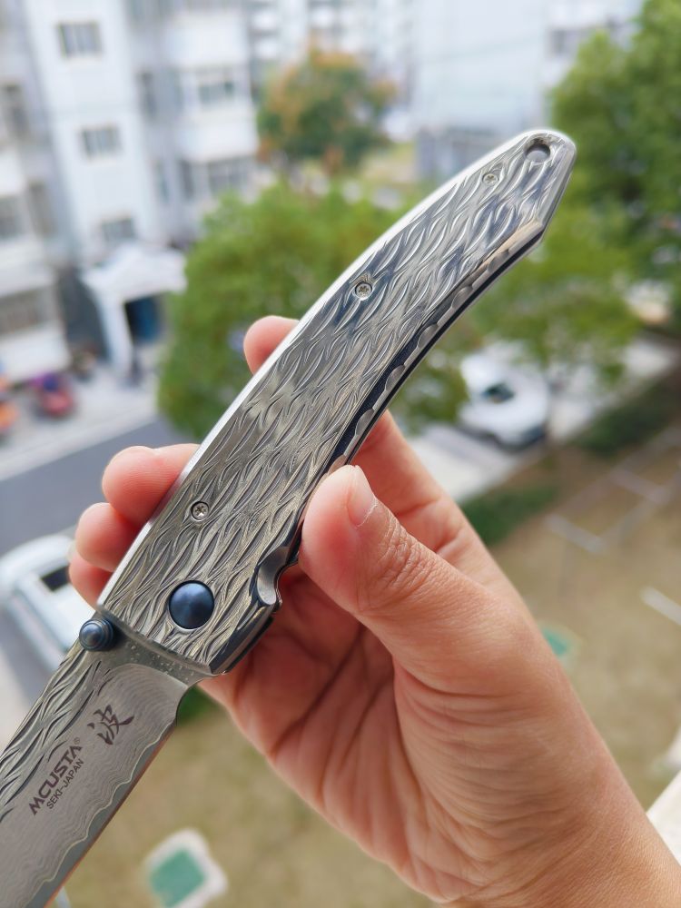 Mcusta Knives 大马士革钢 不锈钢柄 MC-0112D 波（大）900