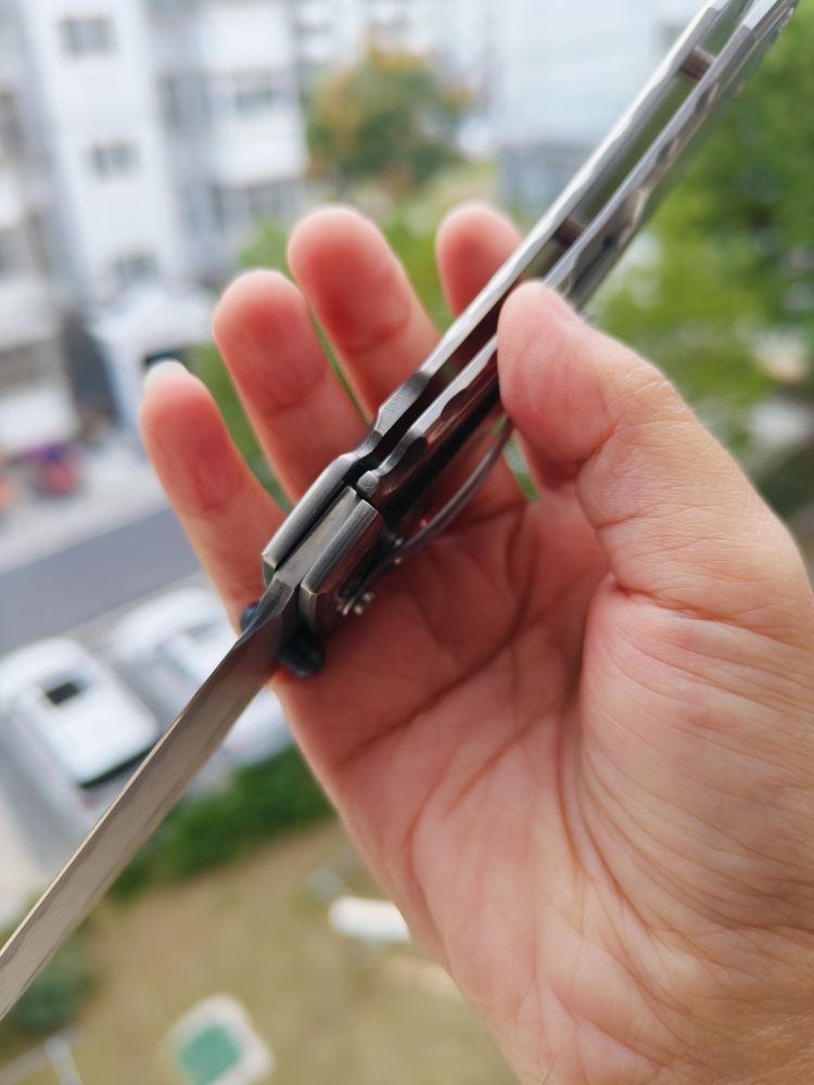 Mcusta Knives 大马士革钢 不锈钢柄 MC-0112D 波（大）900