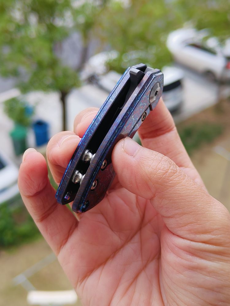 Kansept Knives Mini Korvid 大马士革钢 钛合金雷纹柄 K3030D1