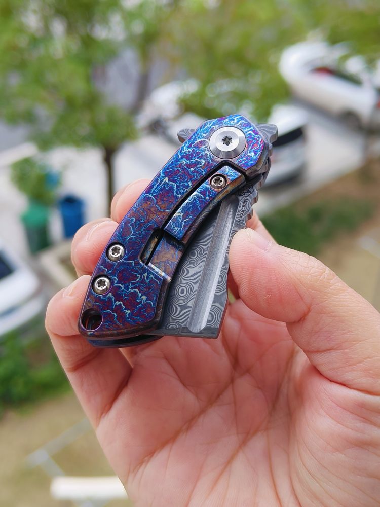 Kansept Knives Mini Korvid 大马士革钢 钛合金雷纹柄 K3030D1