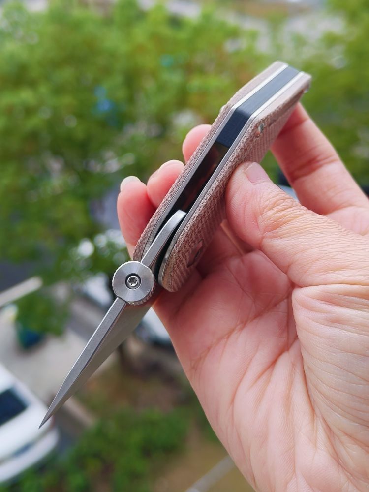 【售完】Kansept Knives Dash 154CM钢 米卡塔手柄 T3045A6 棕色 原价468 特惠220
