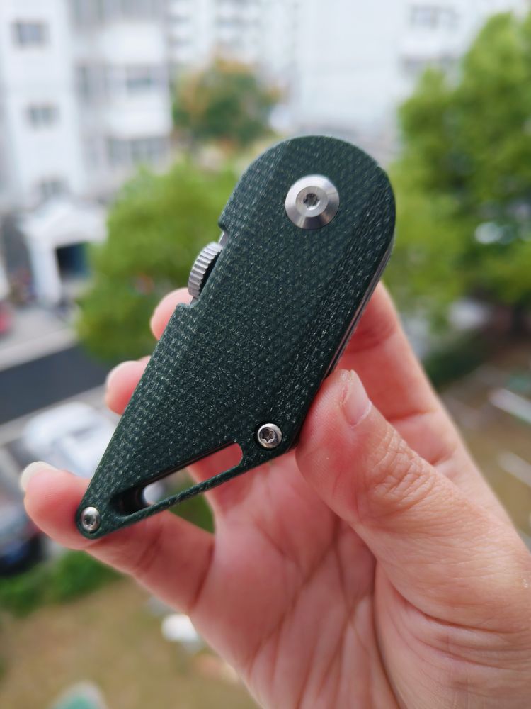 【售完】Kansept Knives Dash 154CM钢 米卡塔柄 T3045A5 绿色 原价468 特惠220