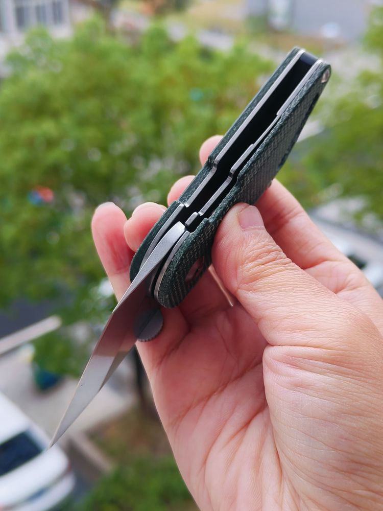 【售完】Kansept Knives Dash 154CM钢 米卡塔柄 T3045A5 绿色 原价468 特惠220