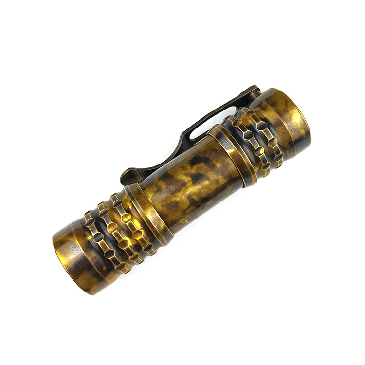 CWF Flashlight 高端定制EDC手电黄铜材质 DLC镀层