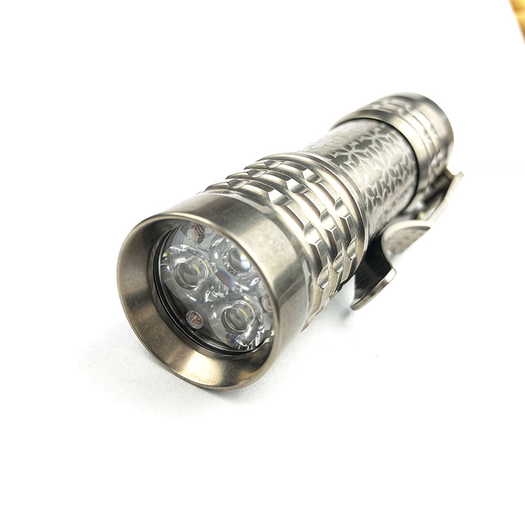 CWF Flashlight 高端定制钛合金EDC手电