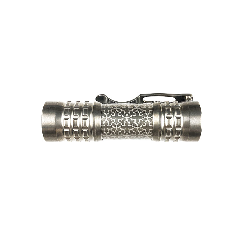 CWF Flashlight 高端定制钛合金EDC手电