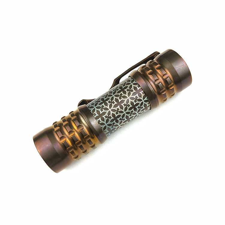 CWF Flashlight 高端定制钛合金EDC手电 棕色