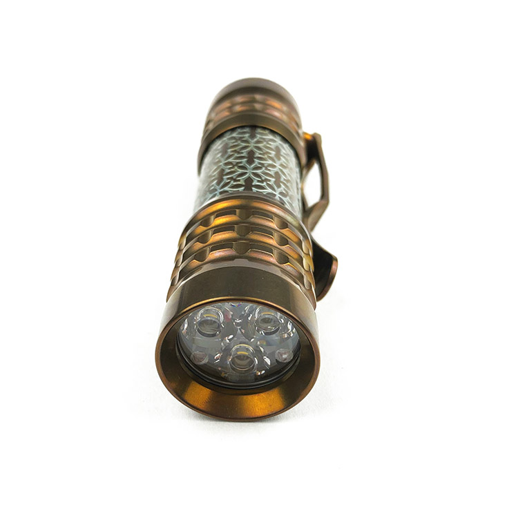 CWF Flashlight 高端定制钛合金EDC手电 棕色