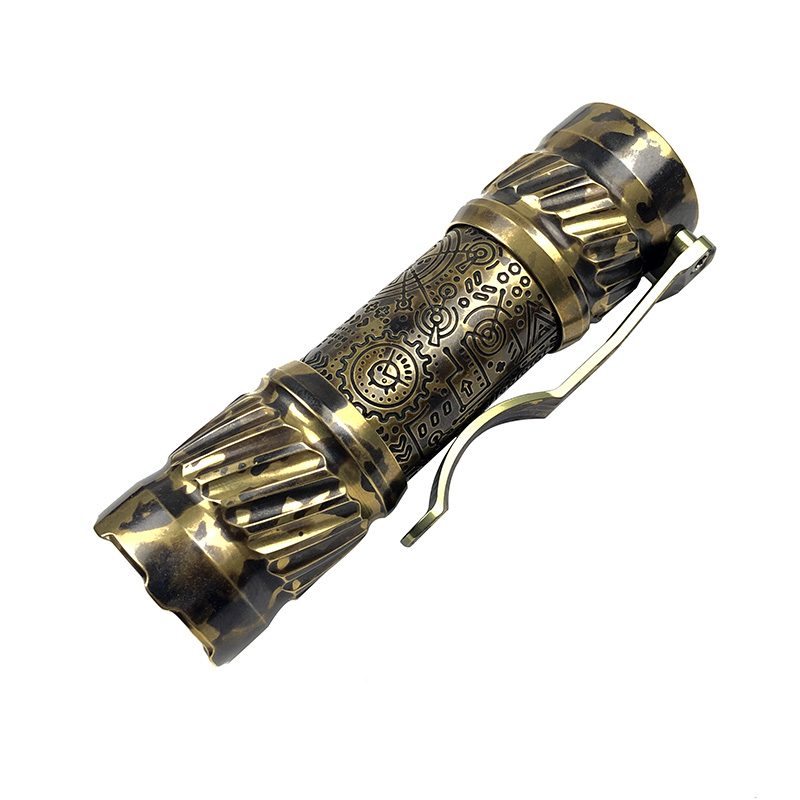 CWF Flashlight 高端定制黄铜EDC手电 DLC镀层