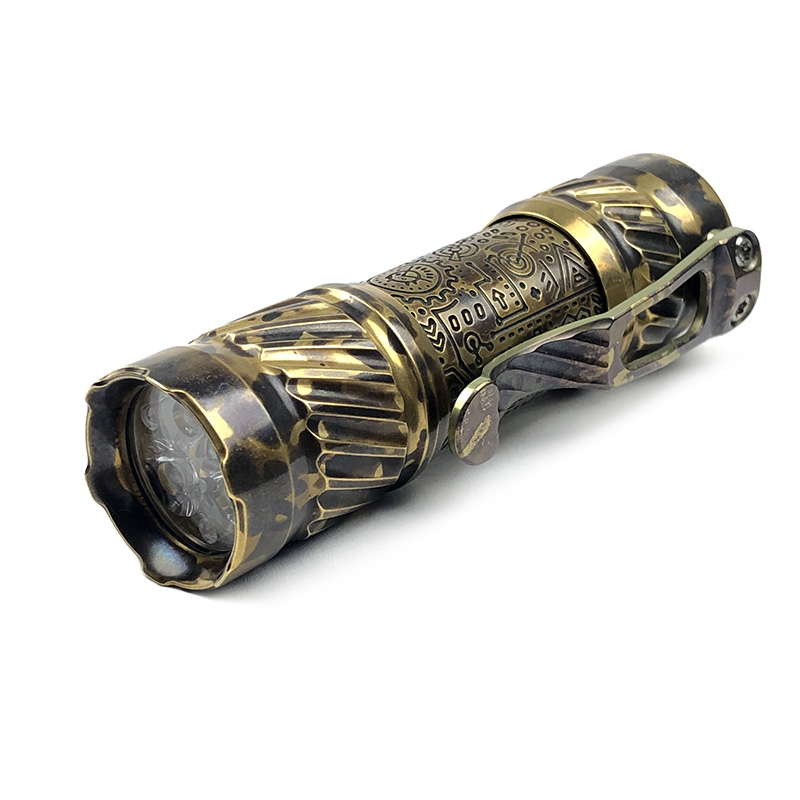 CWF Flashlight 高端定制黄铜EDC手电 DLC镀层