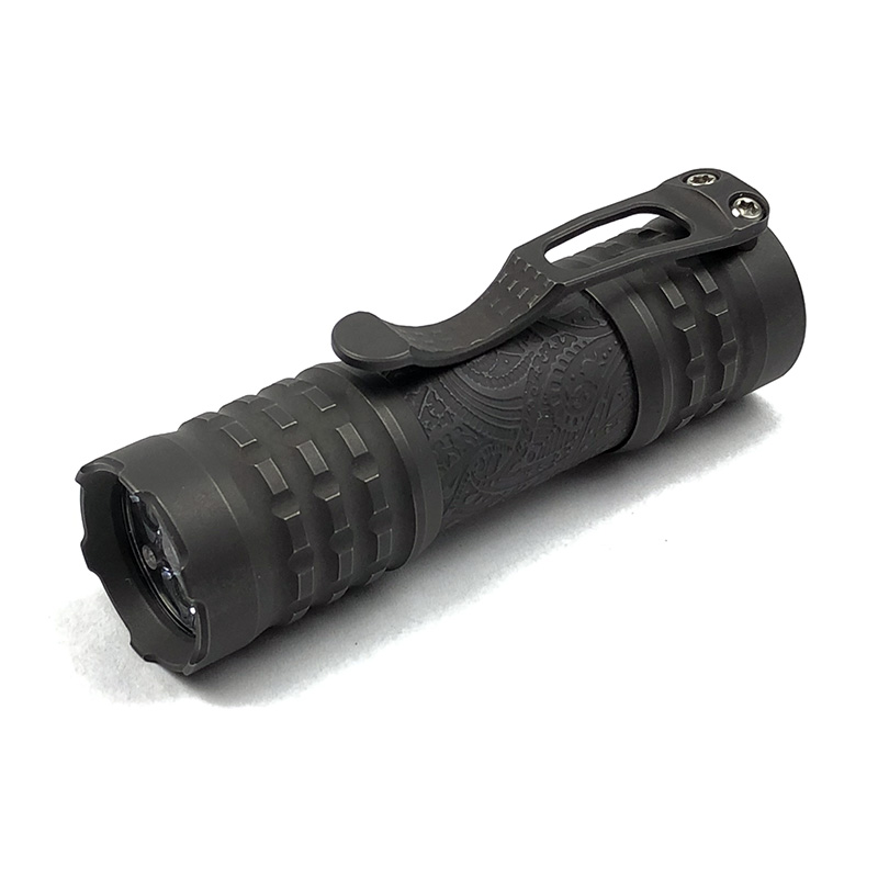 CWF Flashlight 高端定制钛合金EDC手电 喷砂