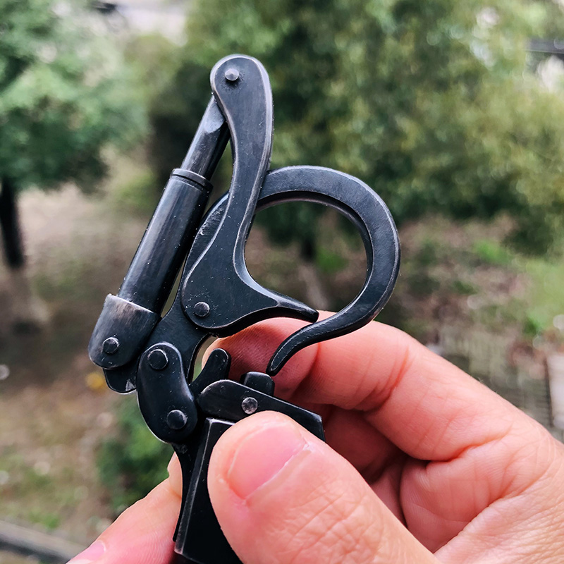 Hidetoshi Nakayama 中山英俊 手工不锈钢钥匙扣 4200
