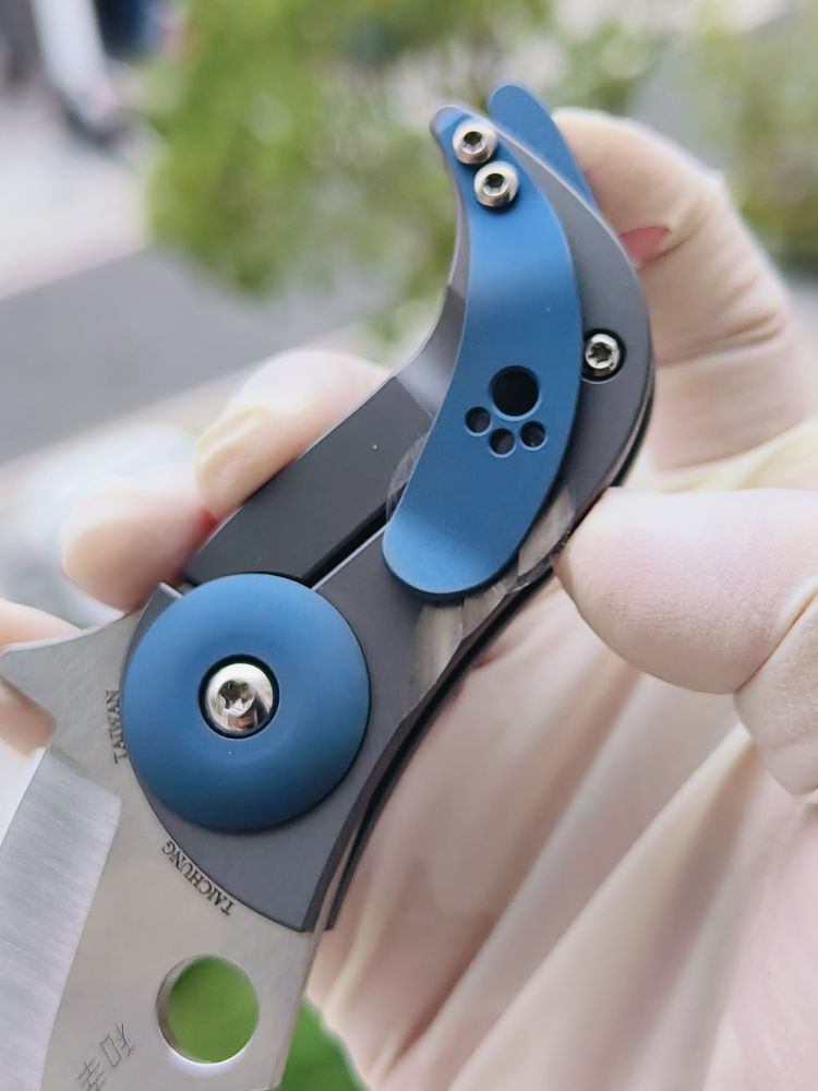 spyderco C256tip CPM-S45VN钢 钛合金柄  1600