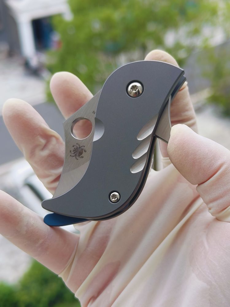 spyderco C256tip CPM-S45VN钢 钛合金柄  1600
