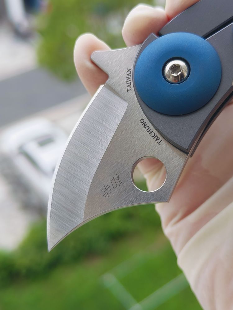 spyderco C256tip CPM-S45VN钢 钛合金柄  1600
