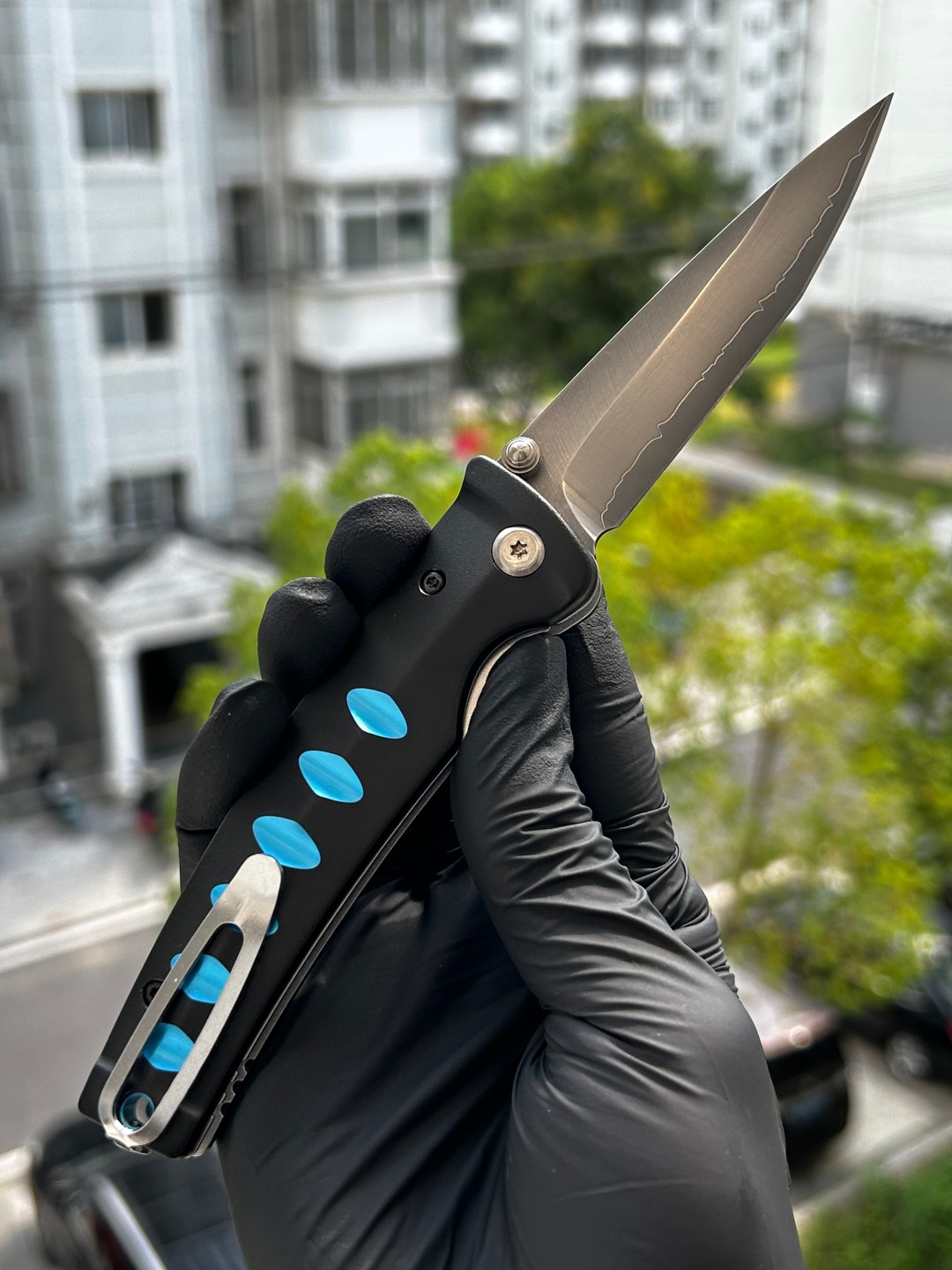 Mcusta Knives VG10钢芯三层钢 铝合金柄 MC-0041C 950