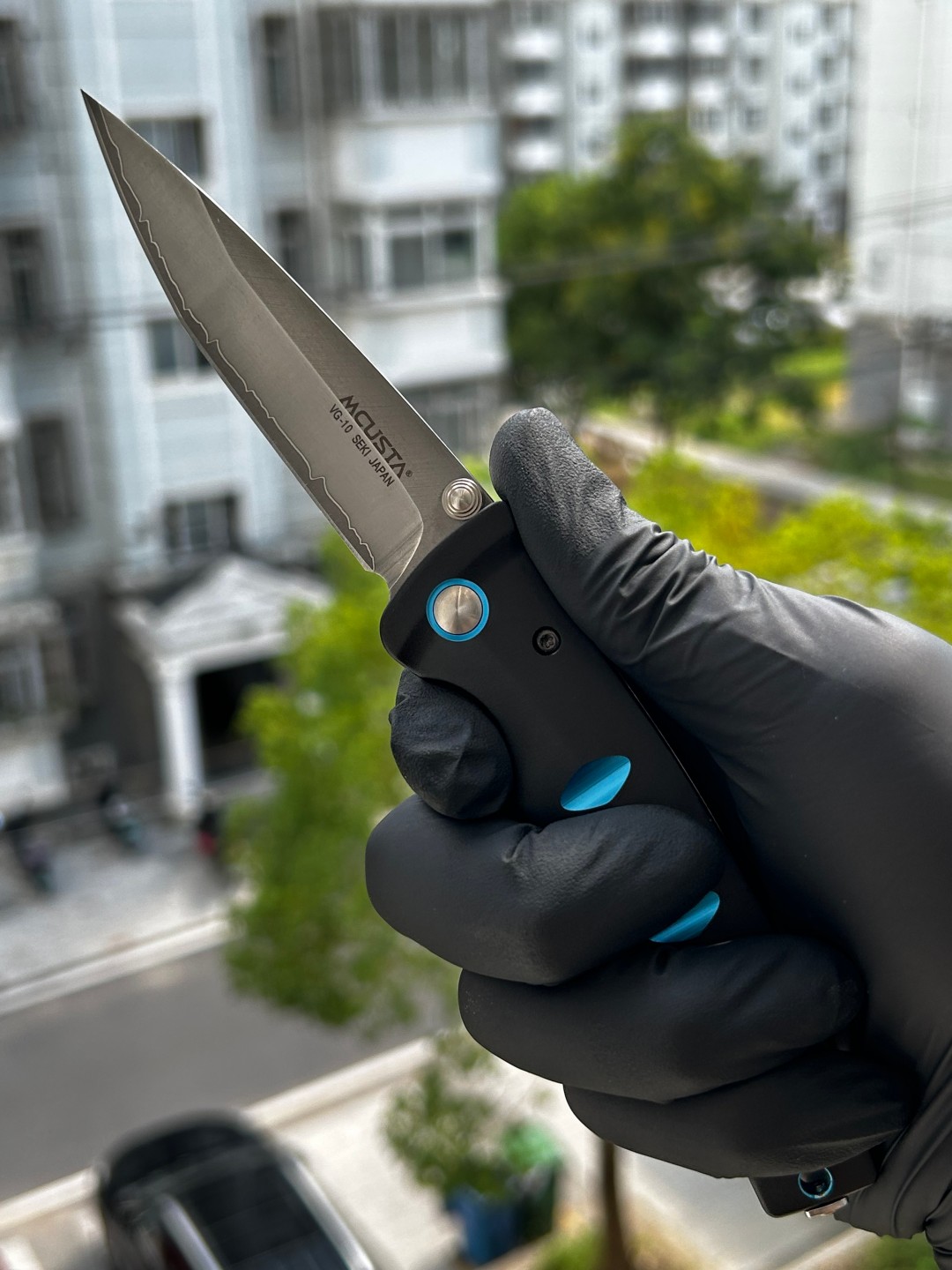Mcusta Knives VG10钢芯三层钢 铝合金柄 MC-0041C 950