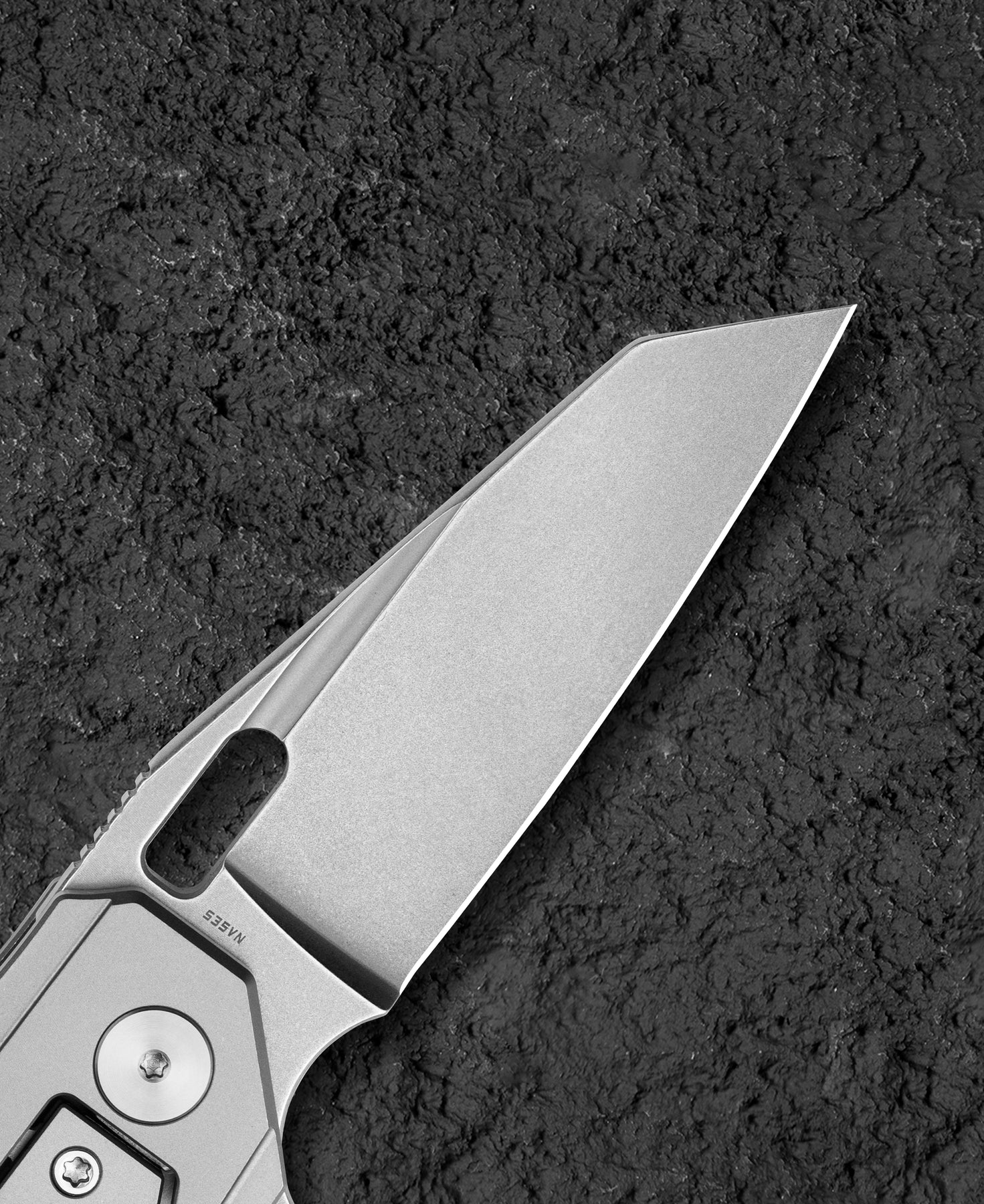 Bestech Knives NYXIE 3 S35VN钢 碳纤维+钛合金柄 BT2308C 1760