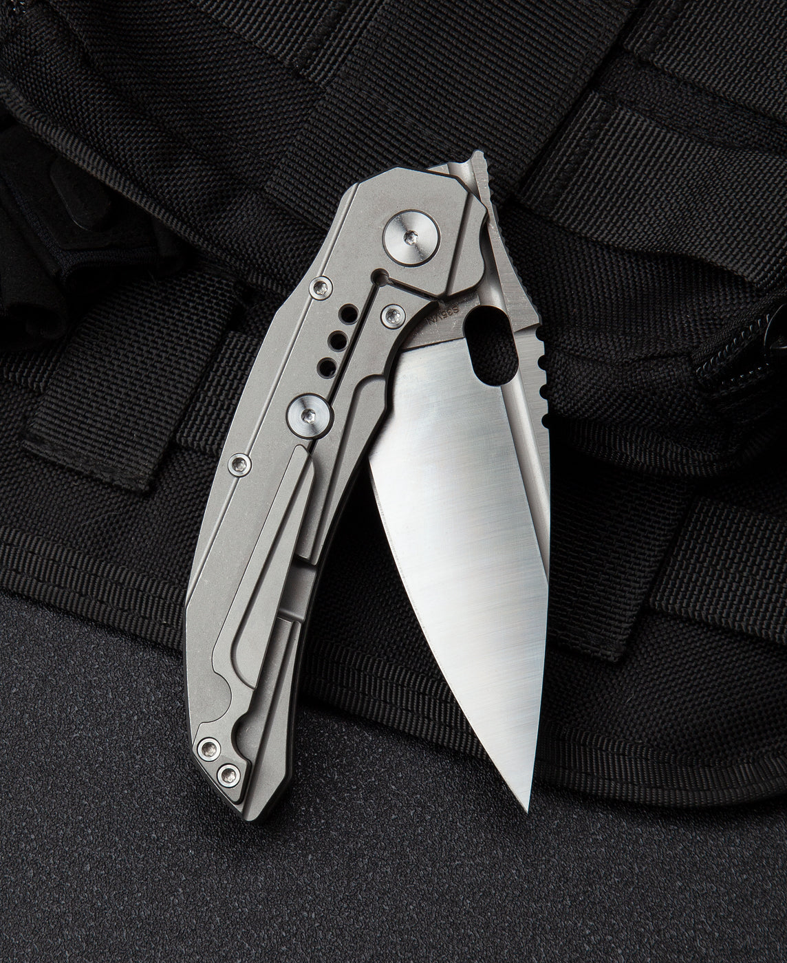 Bestech Knives Exploit S35VN钢 钛合金柄 BT2005A 1780