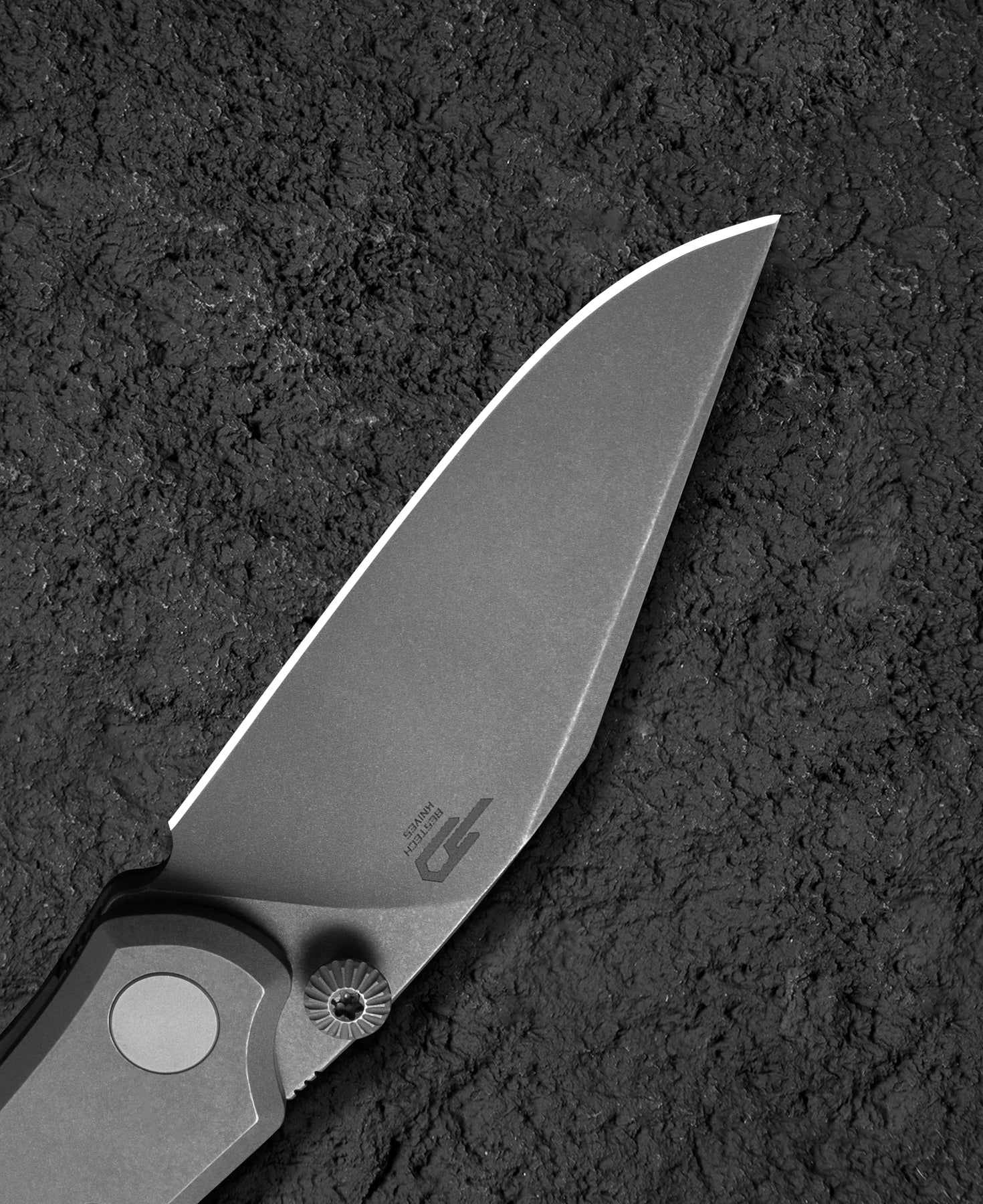 Bestech Knives Icarus M390钢 钛合金柄 BT2302D 1660