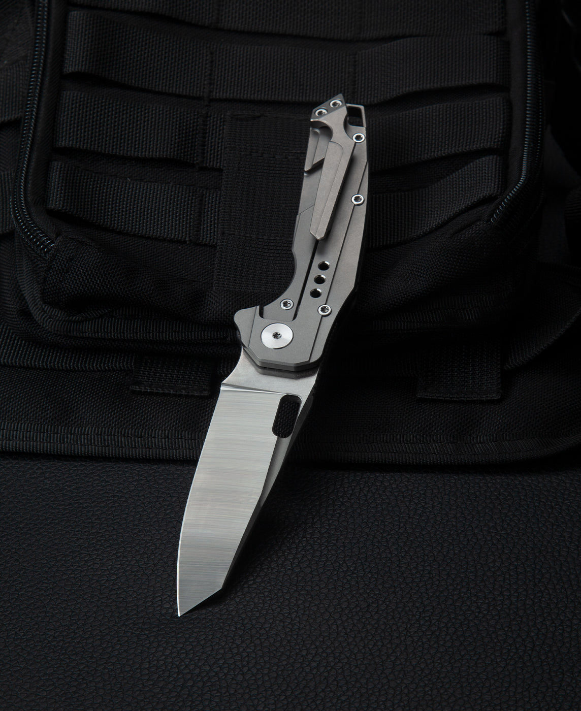 Bestech Knives NYXIE S35VN钢 碳纤维+钛合金柄 BT2209C 1980
