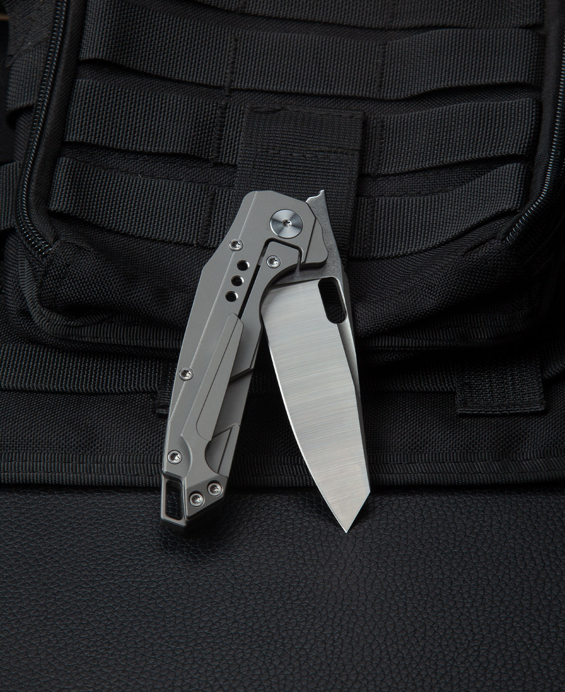 Bestech Knives NYXIE S35VN钢 碳纤维+钛合金柄 BT2209C 1980