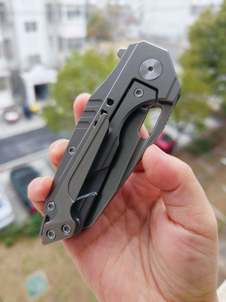 Bestech Knives NYXIE 3 S35VN钢 碳纤维+钛合金柄 BT2308C 1760