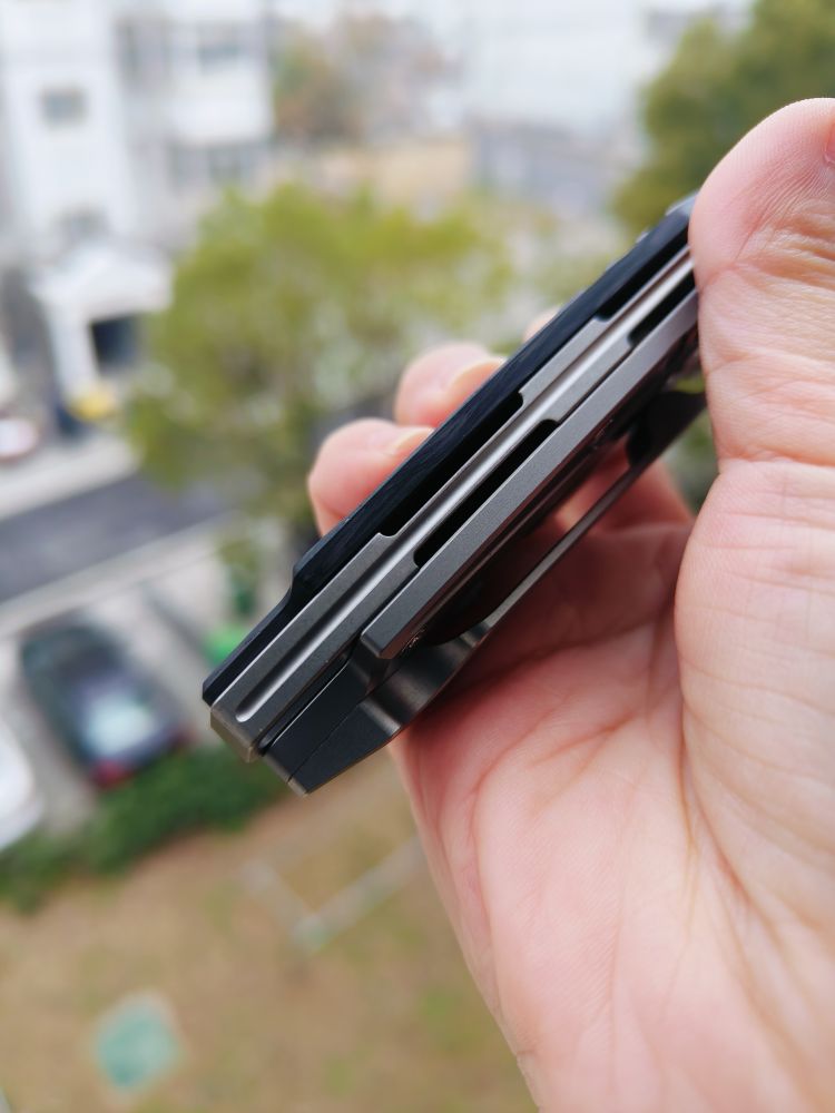 Bestech Knives NYXIE 3 S35VN钢 碳纤维+钛合金柄 BT2308C 1760