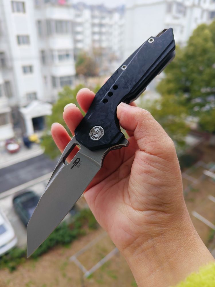 Bestech Knives NYXIE 3 S35VN钢 碳纤维+钛合金柄 BT2308C 1760