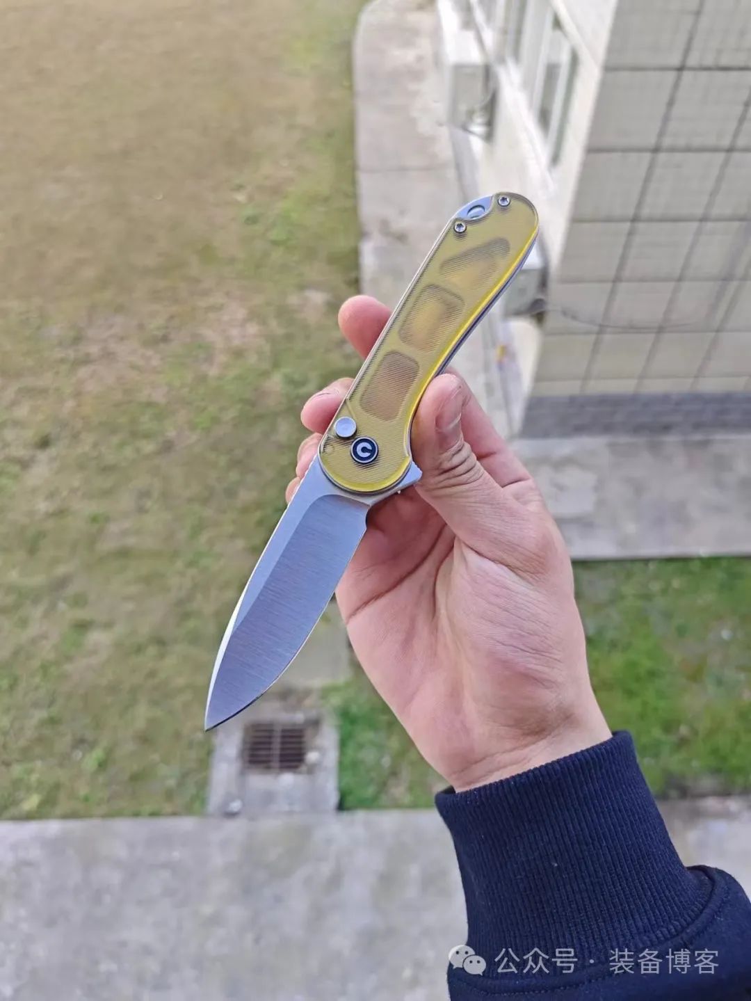 CIVIVI C18062P-7：如琥珀般晶莹剔透