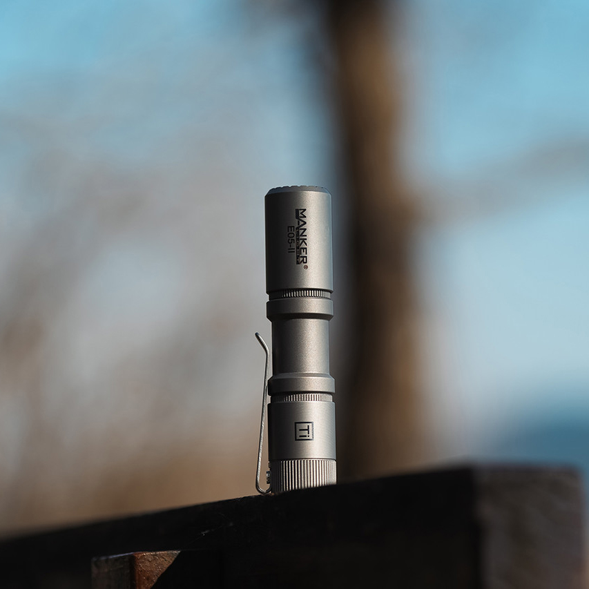 Manker 漫客 E05 II Ti 1300流明钛EDC手电筒