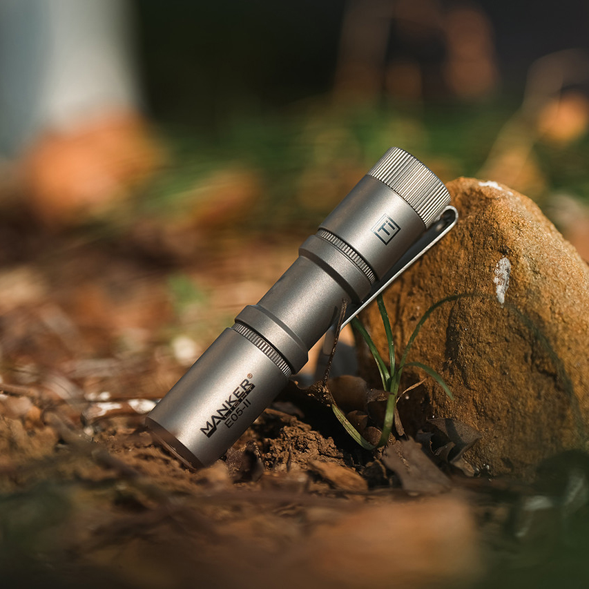 Manker 漫客 E05 II Ti 1300流明钛EDC手电筒