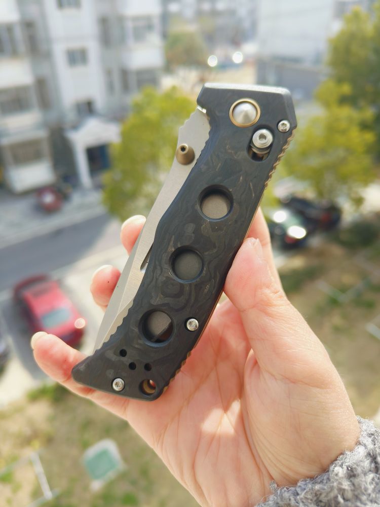 Benchmade Mini Adamas MagnaCut钢 碳纤维柄 273-03 黑色 2680