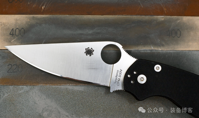Spyderco Paramilitary 2：畅销十几年的EDC折刀首选