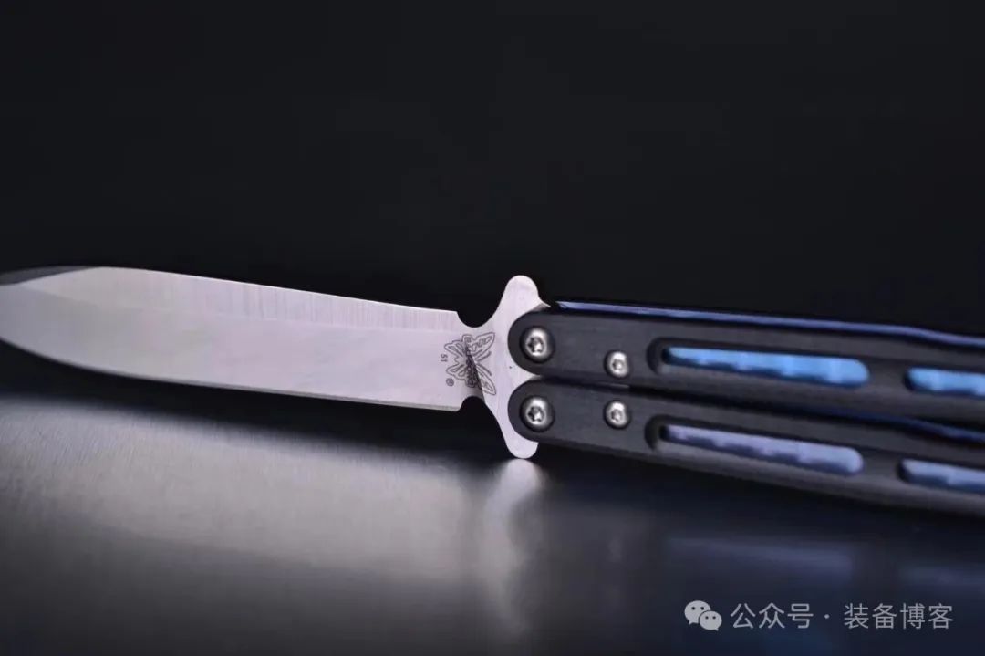 Benchmade 51详细测评：经典蝴蝶刀，青出于蓝胜于蓝 - 装备博客